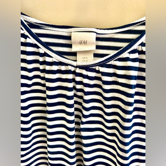 H&M top - Picture 3 of 4